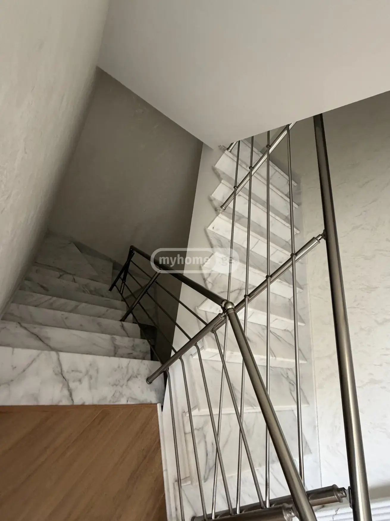 10+ Room Private House For Rent In Varketili view 5
