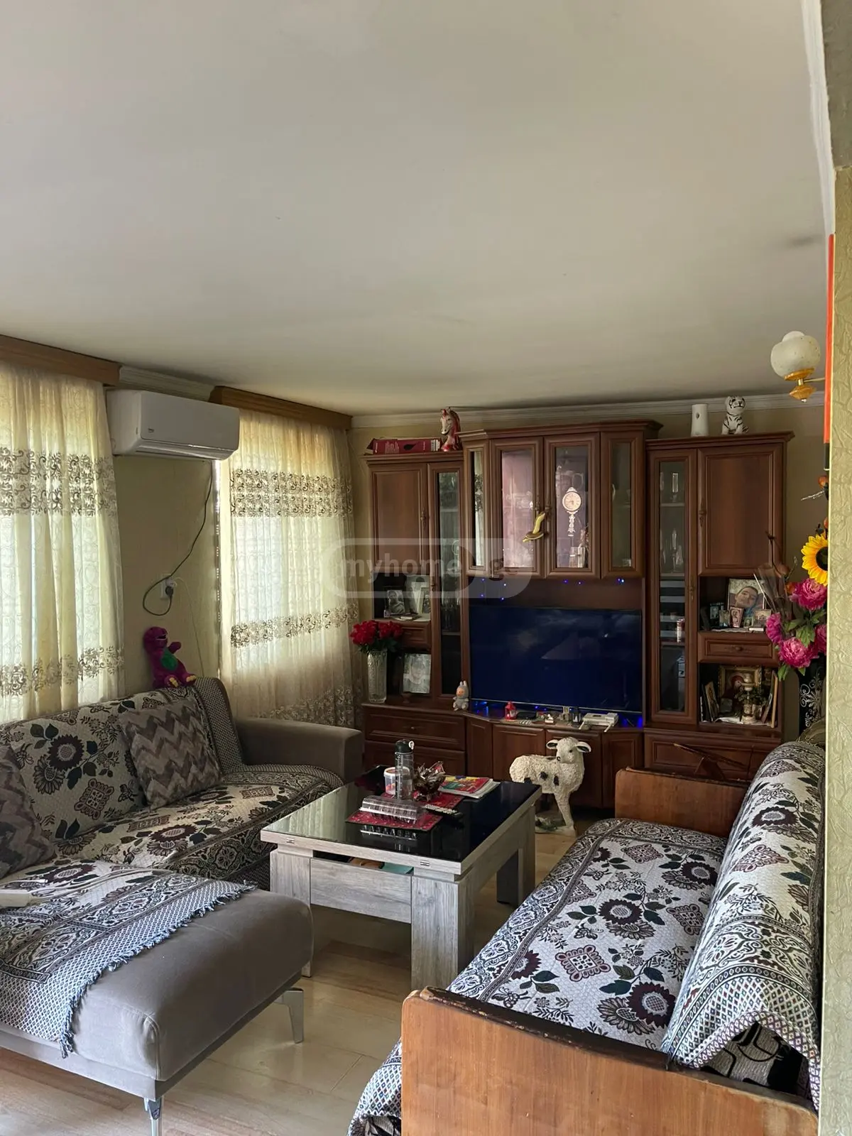 5 Room Private House For Sale view 2