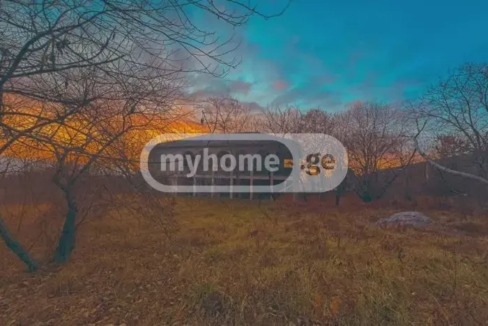 7 Room Private House For Sale view 3