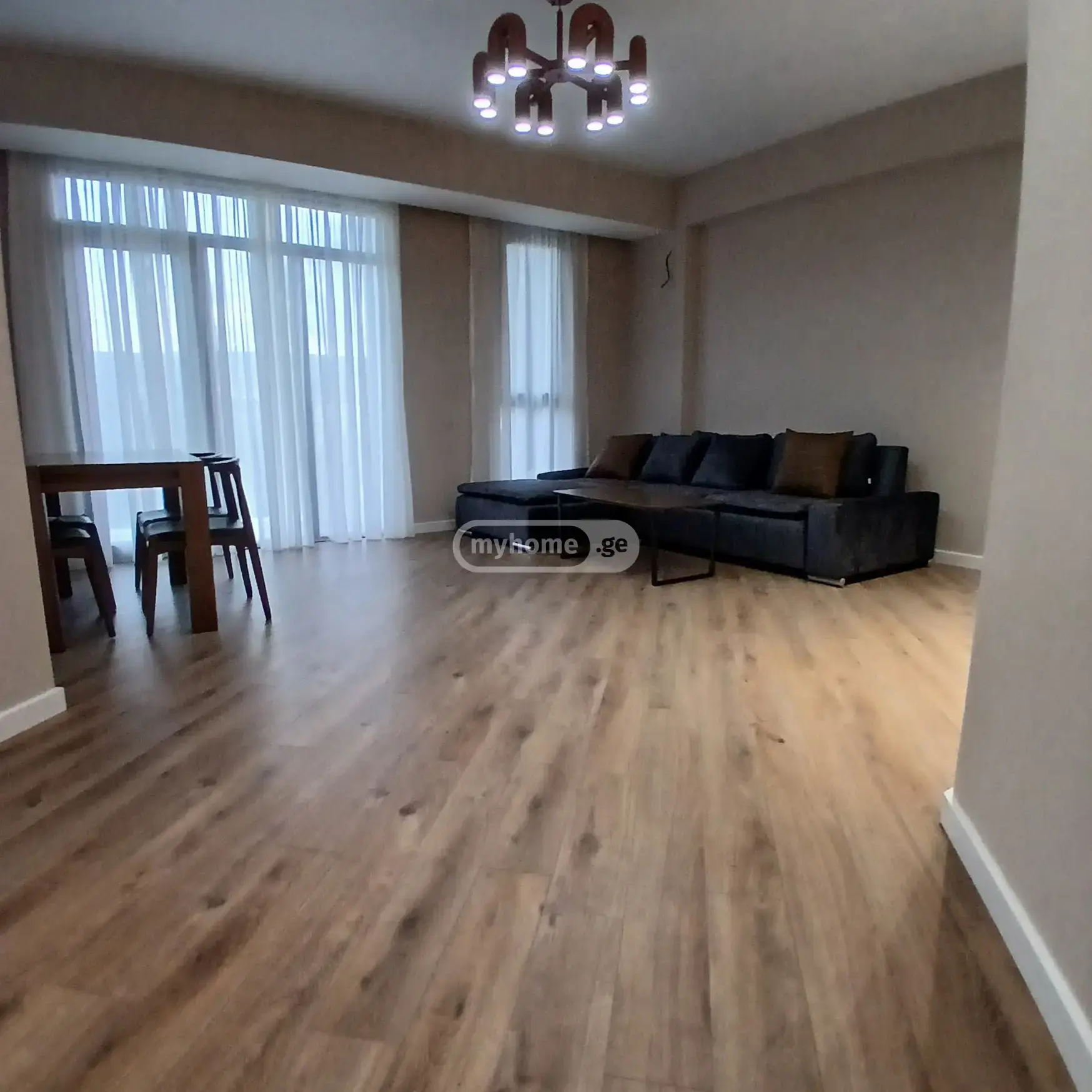 3 Room Apartment For Sale view 1