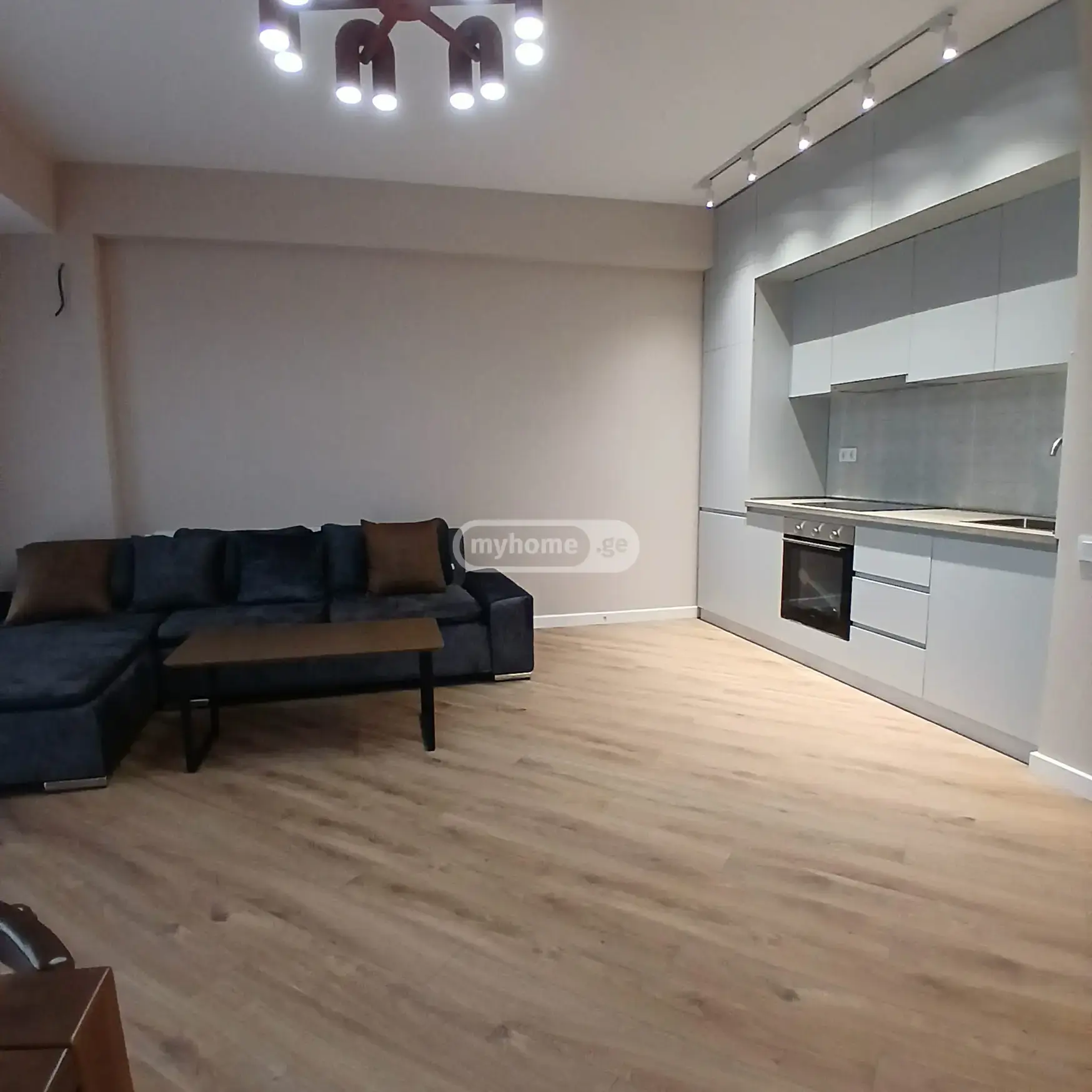 3 Room Apartment For Sale view 9
