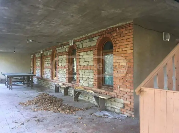 7 Room Private House For Sale view 2