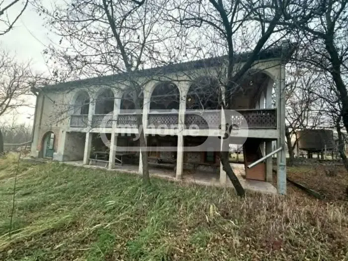 7 Room Private House For Sale view 1