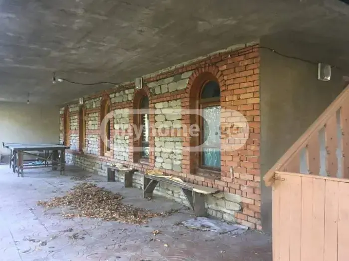7 Room Private House For Sale view 4