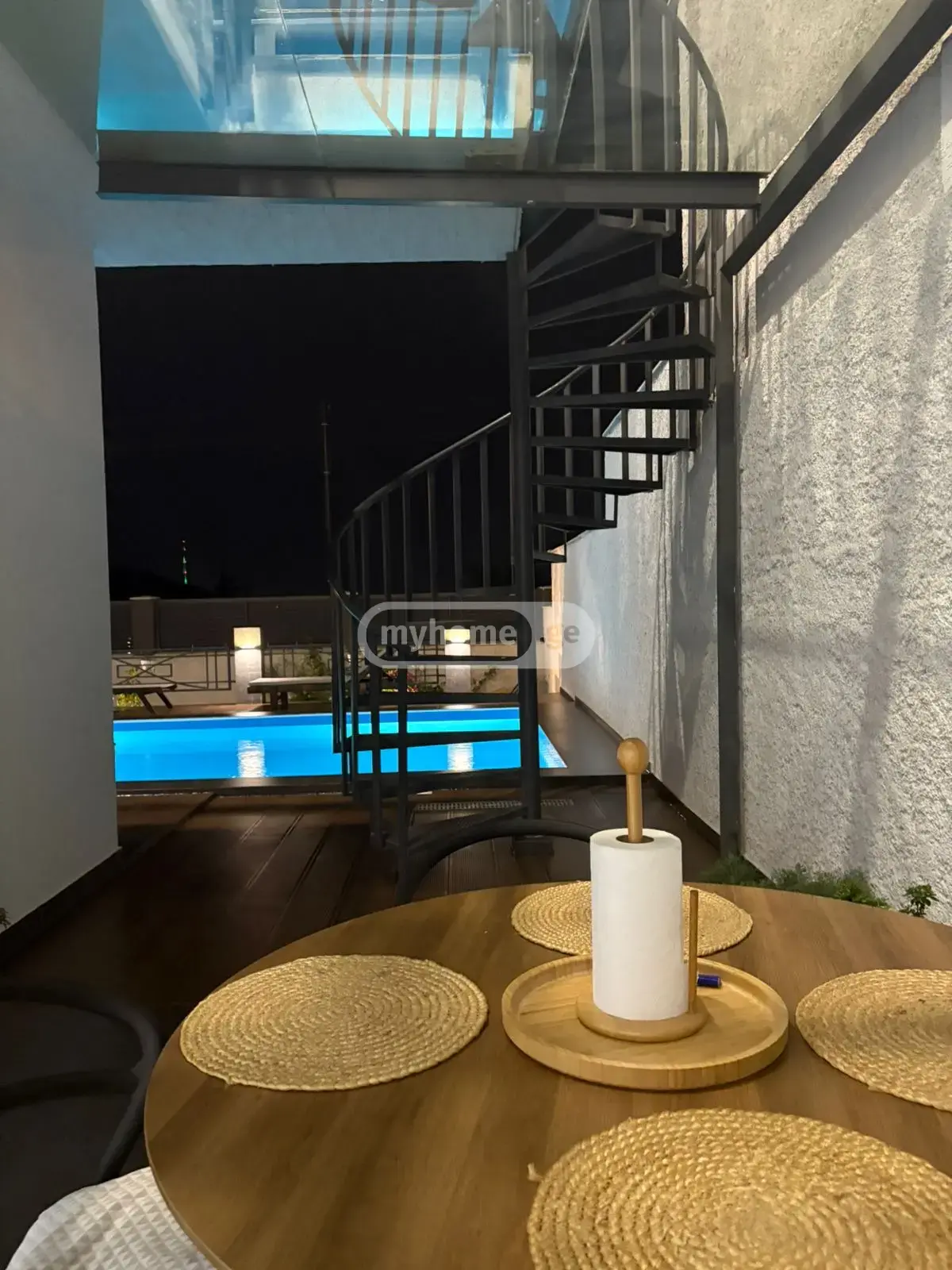 6 Room Private House For Rent In Mtatsminda view 10