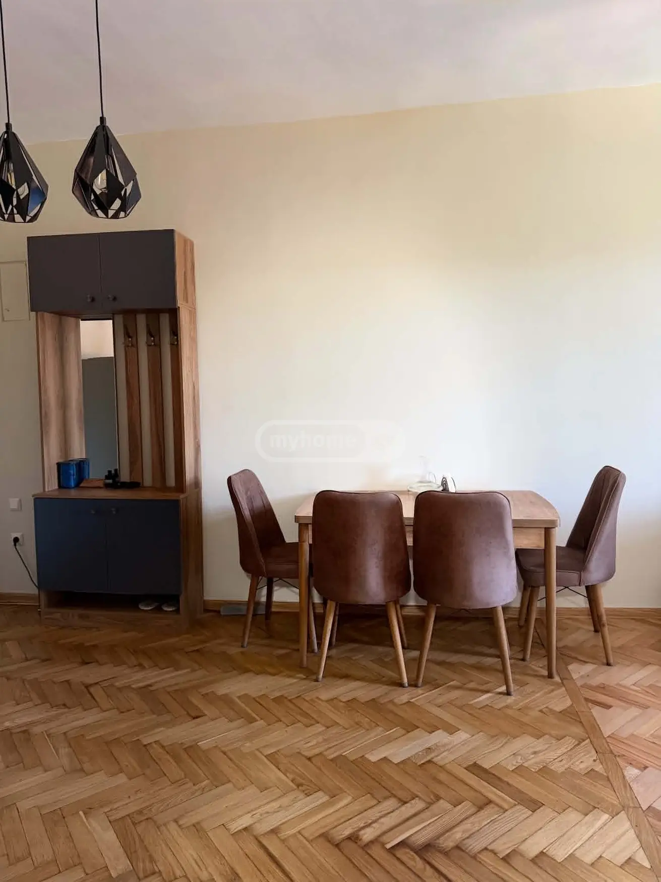 2 Room Apartment Daily Rent In Batumi view 6