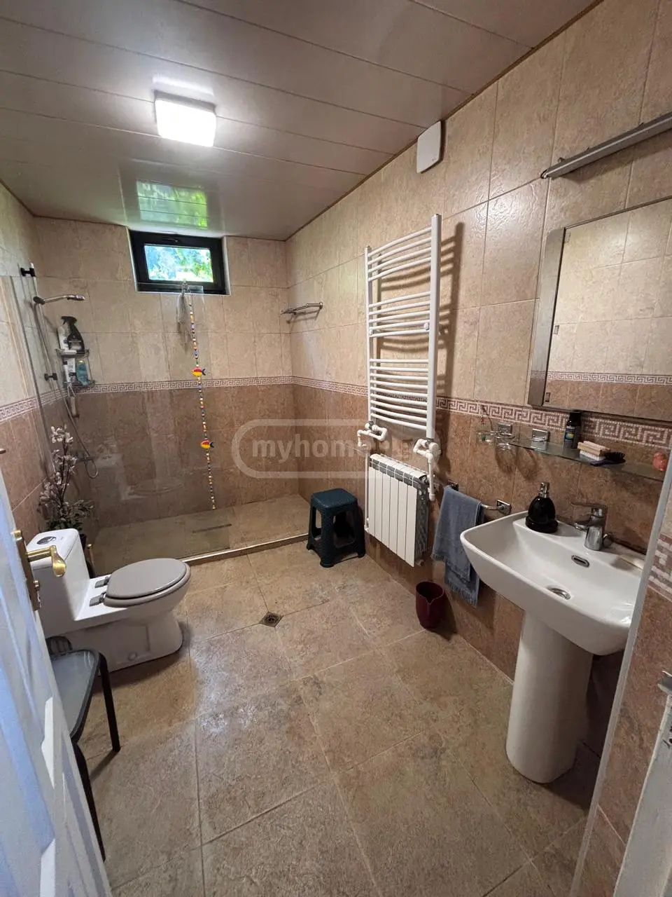 7 Room Country House For Sale view 13