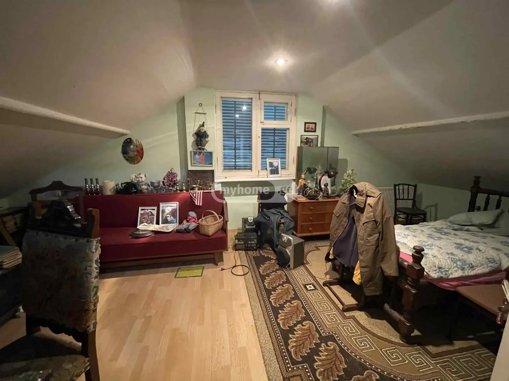 6 Room Hotel For Sale view 4