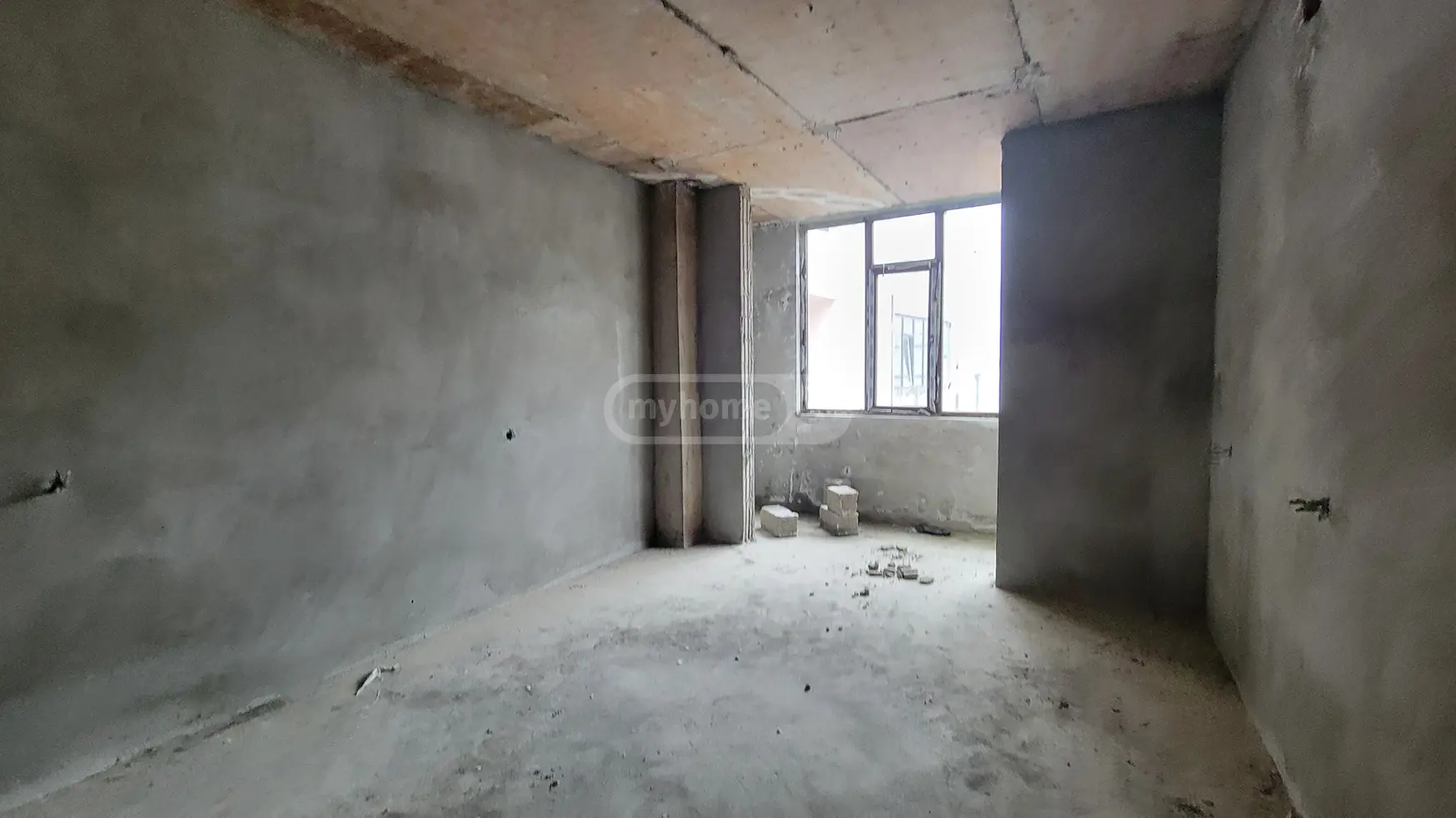 Продажа 4-комната Квартира view 6