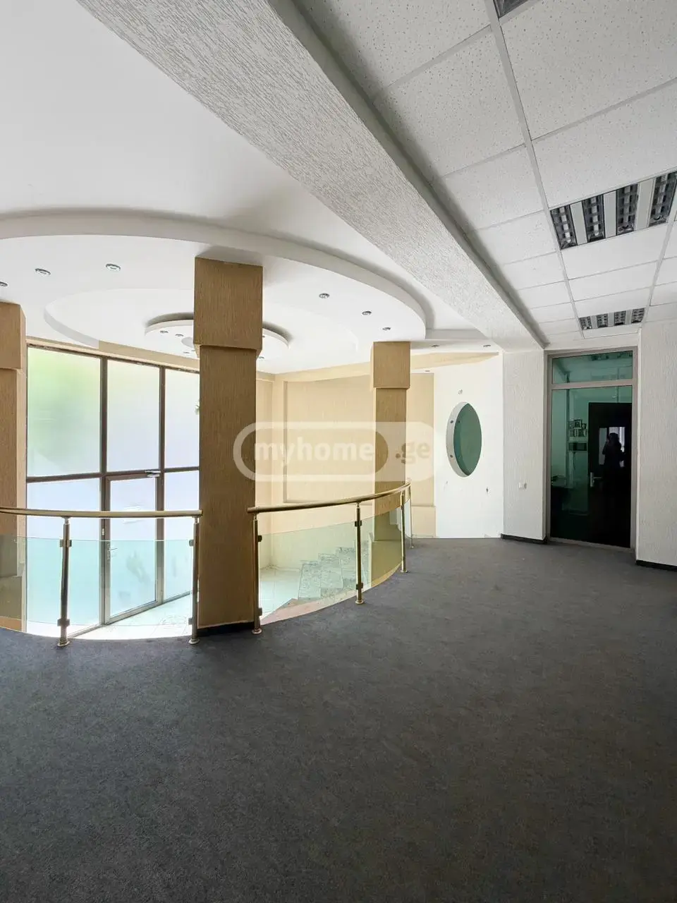 Office Commercial Area For Rent In Mtatsminda view 5