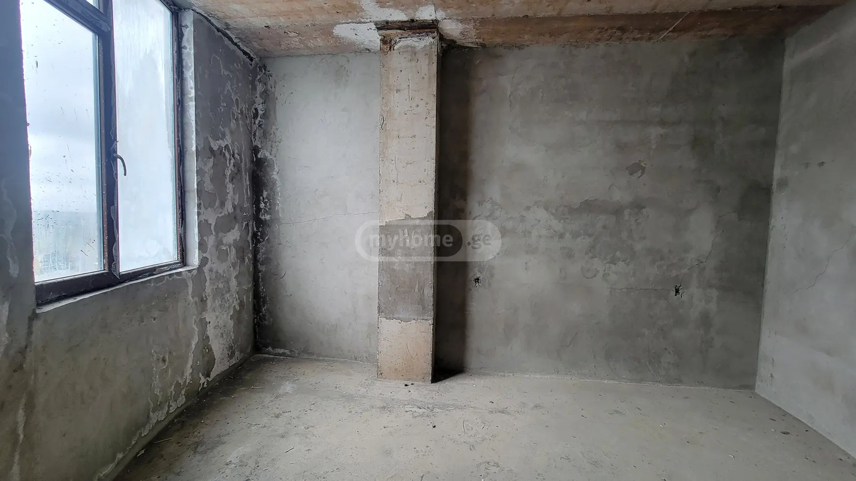 Продажа 4-комната Квартира view 4