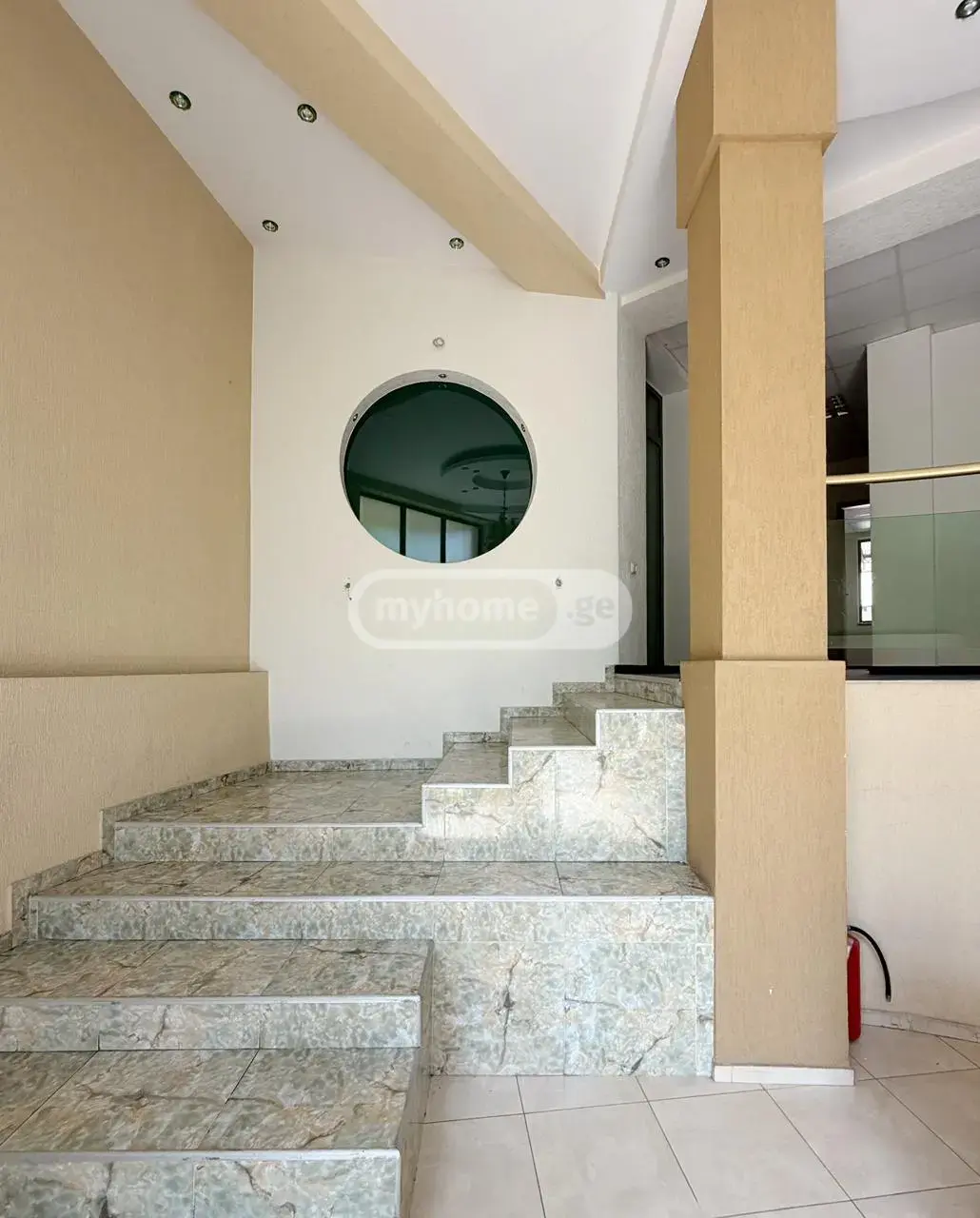 Office Commercial Area For Rent In Mtatsminda view 8