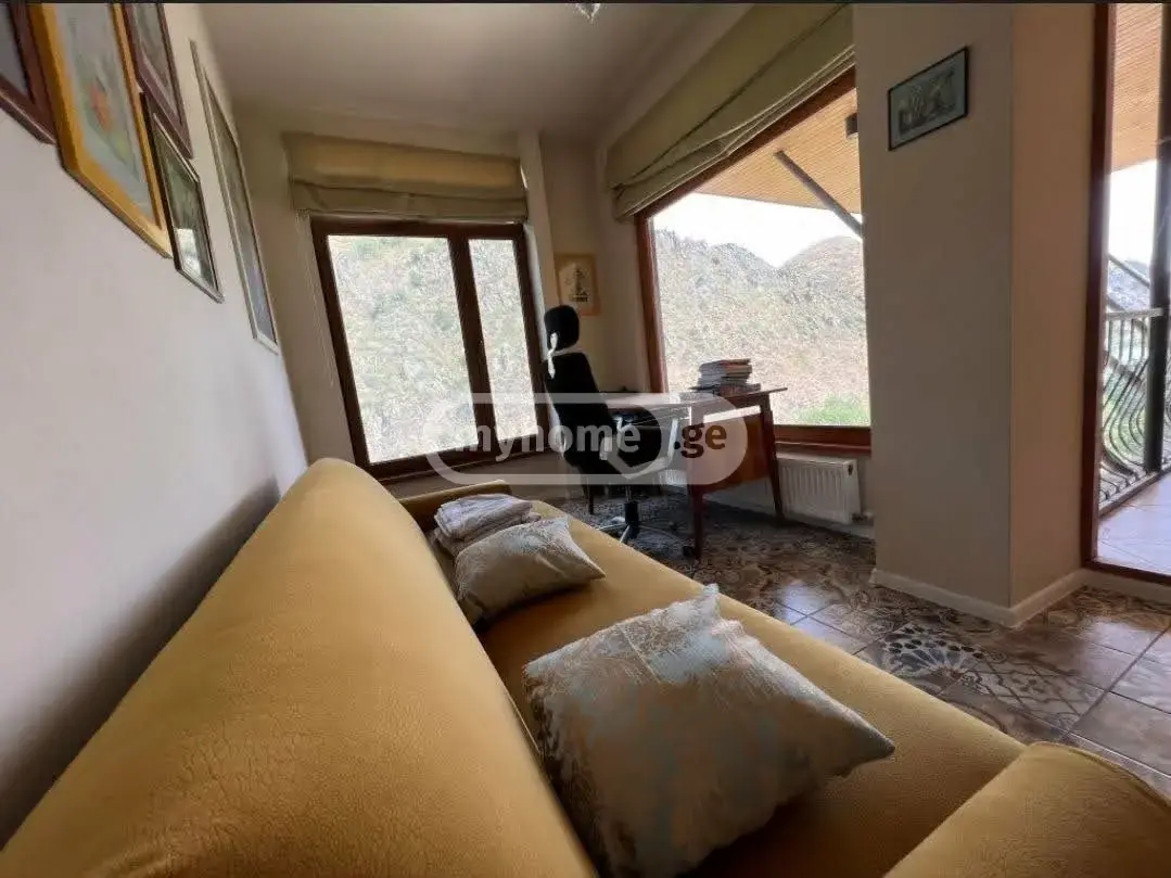 9 Room Private House For Rent In Mtskheta view 6