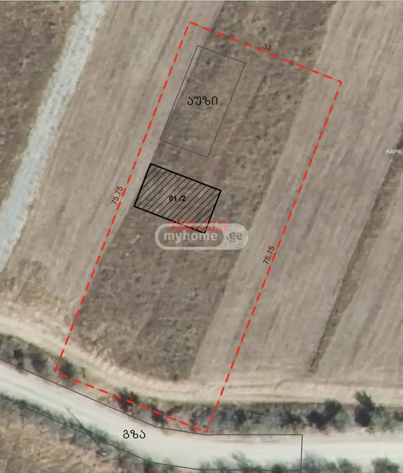 6 Room Private House For Sale view 2
