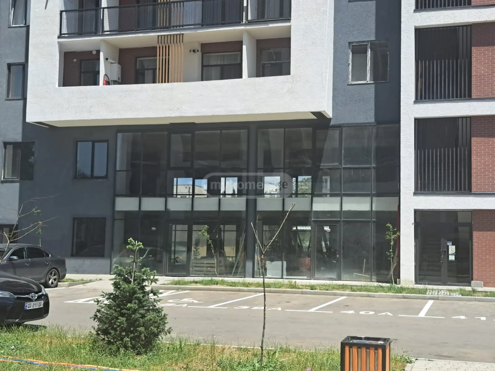 Universal Commercial Area For Sale In Rustavi view 2