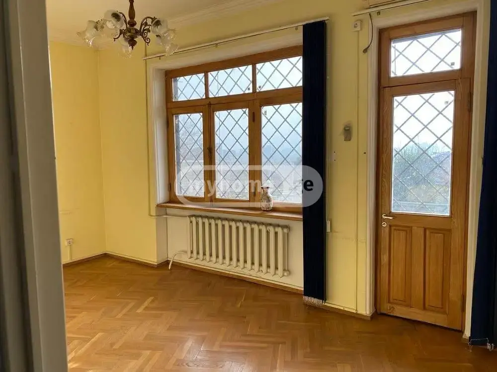 10+ Room Private House For Rent In Saburtalo view 9
