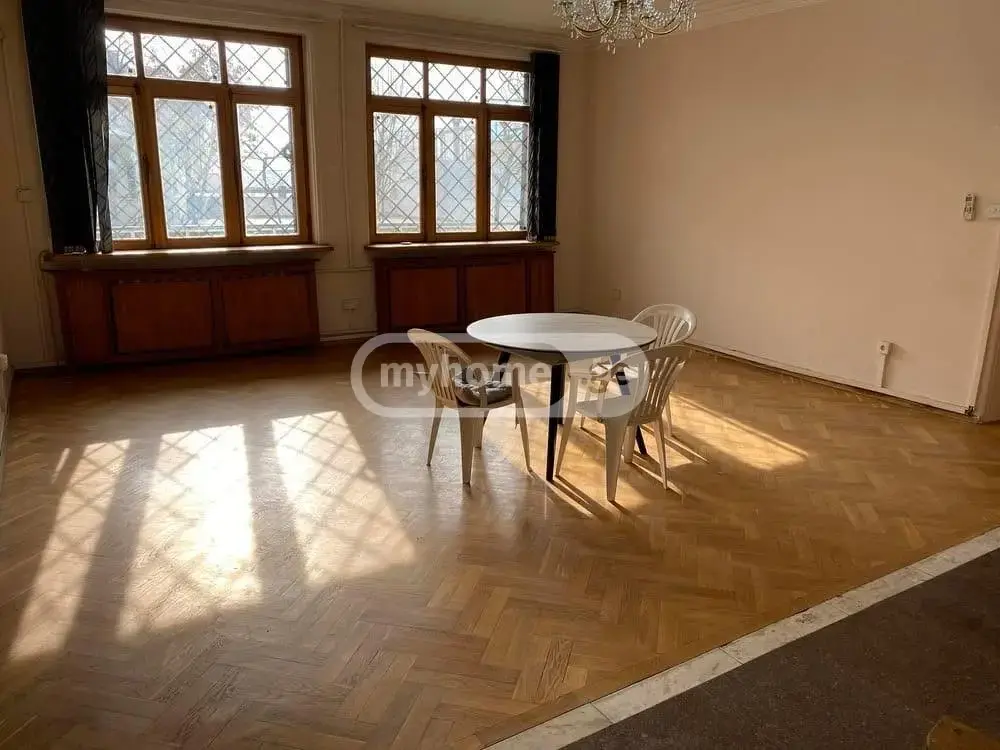 10+ Room Private House For Rent In Saburtalo view 8