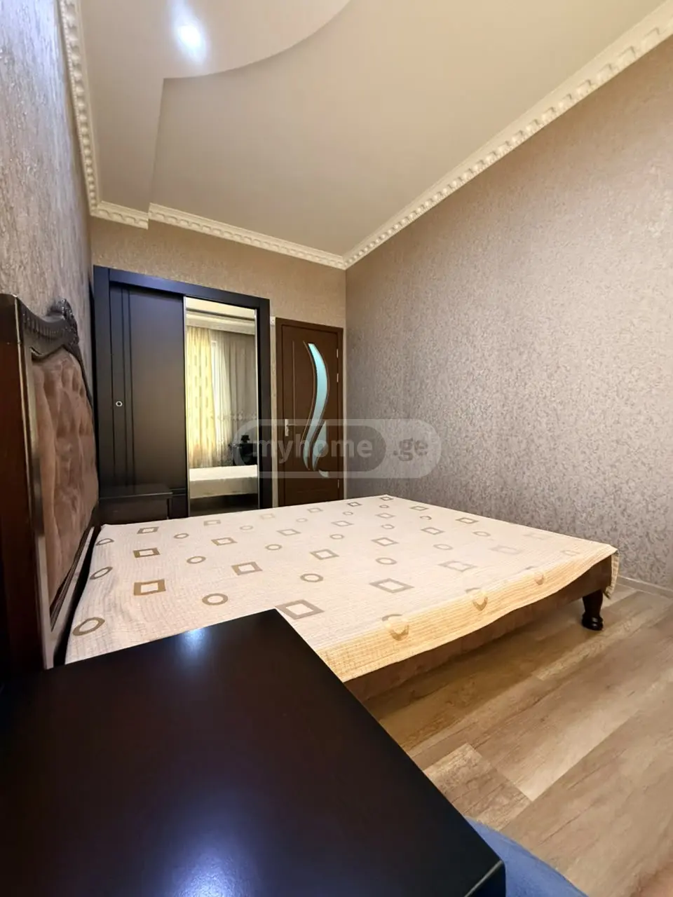 7 Room Private House For Sale view 6