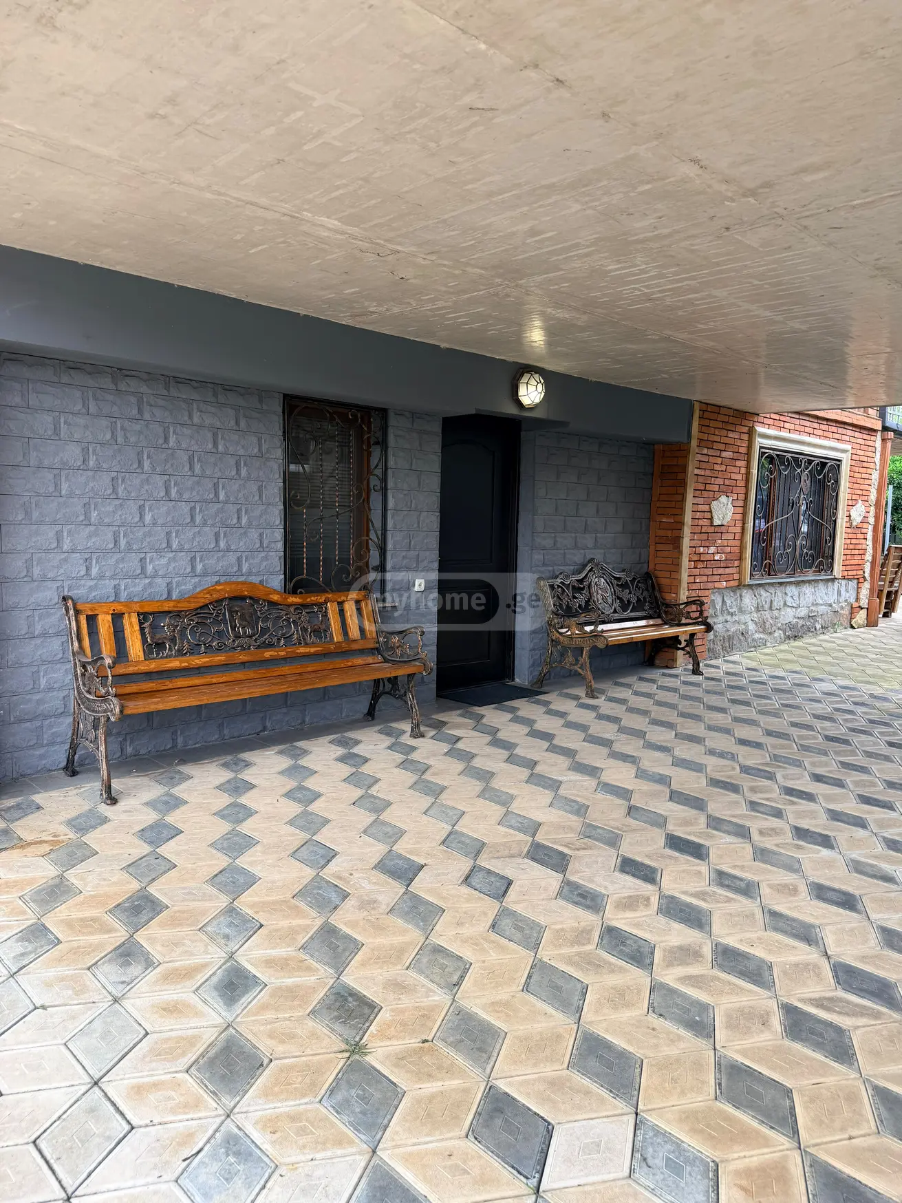 7 Room Private House For Sale view 10