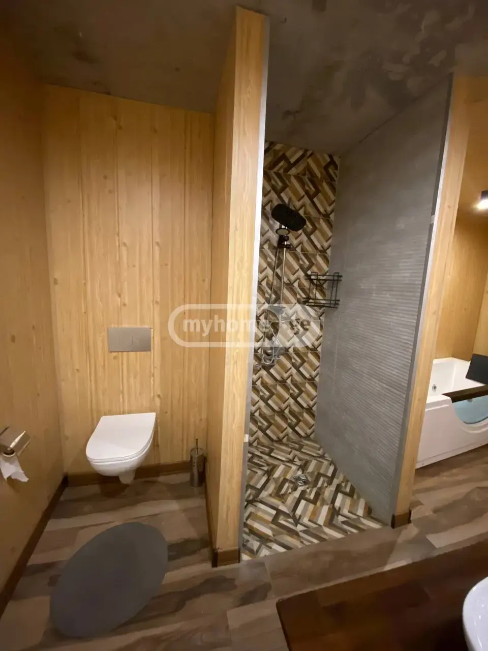 5 Room Private House For Rent In Mtatsminda view 12