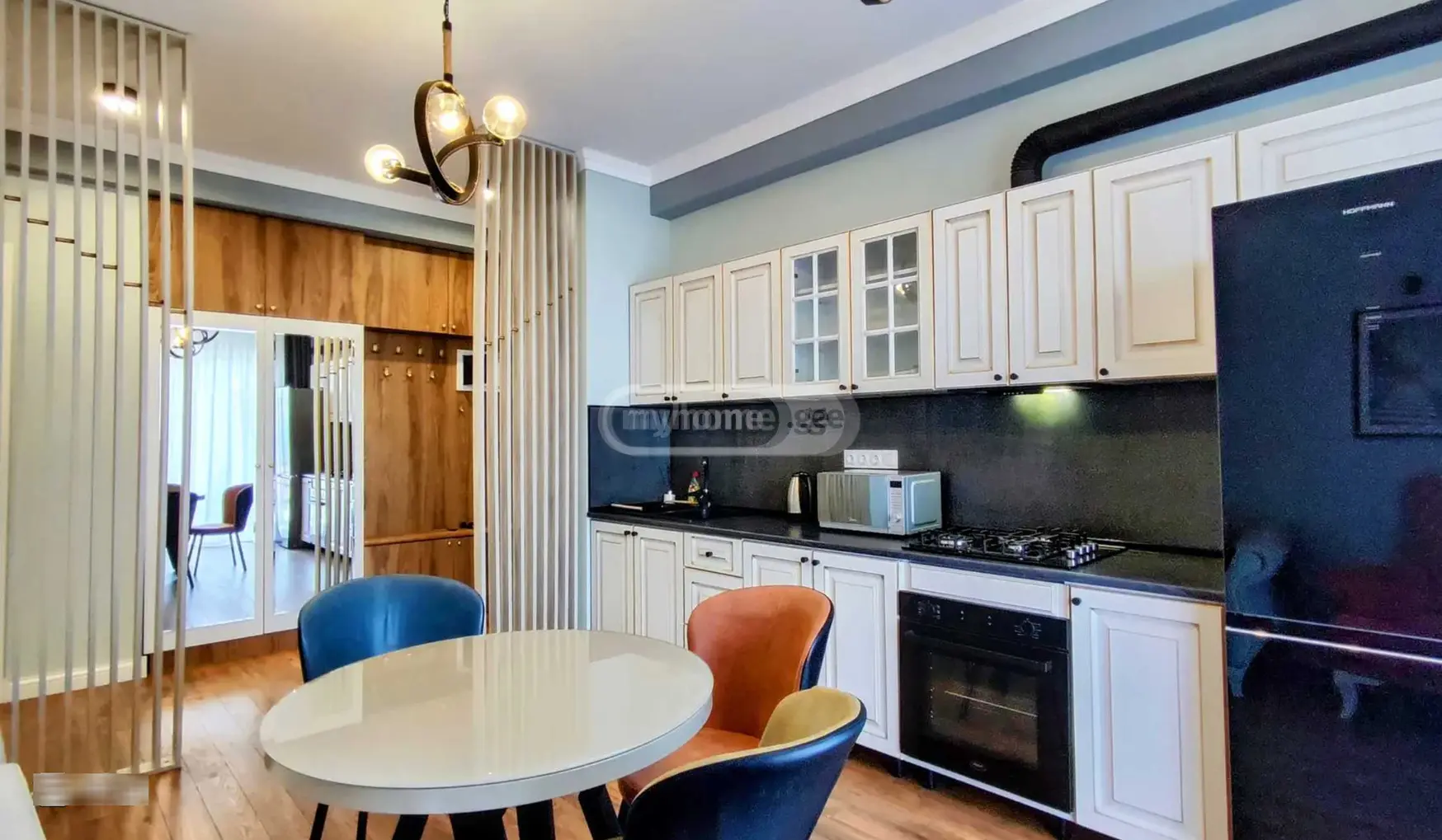 3 Room Apartment For Rent In Vera view 2