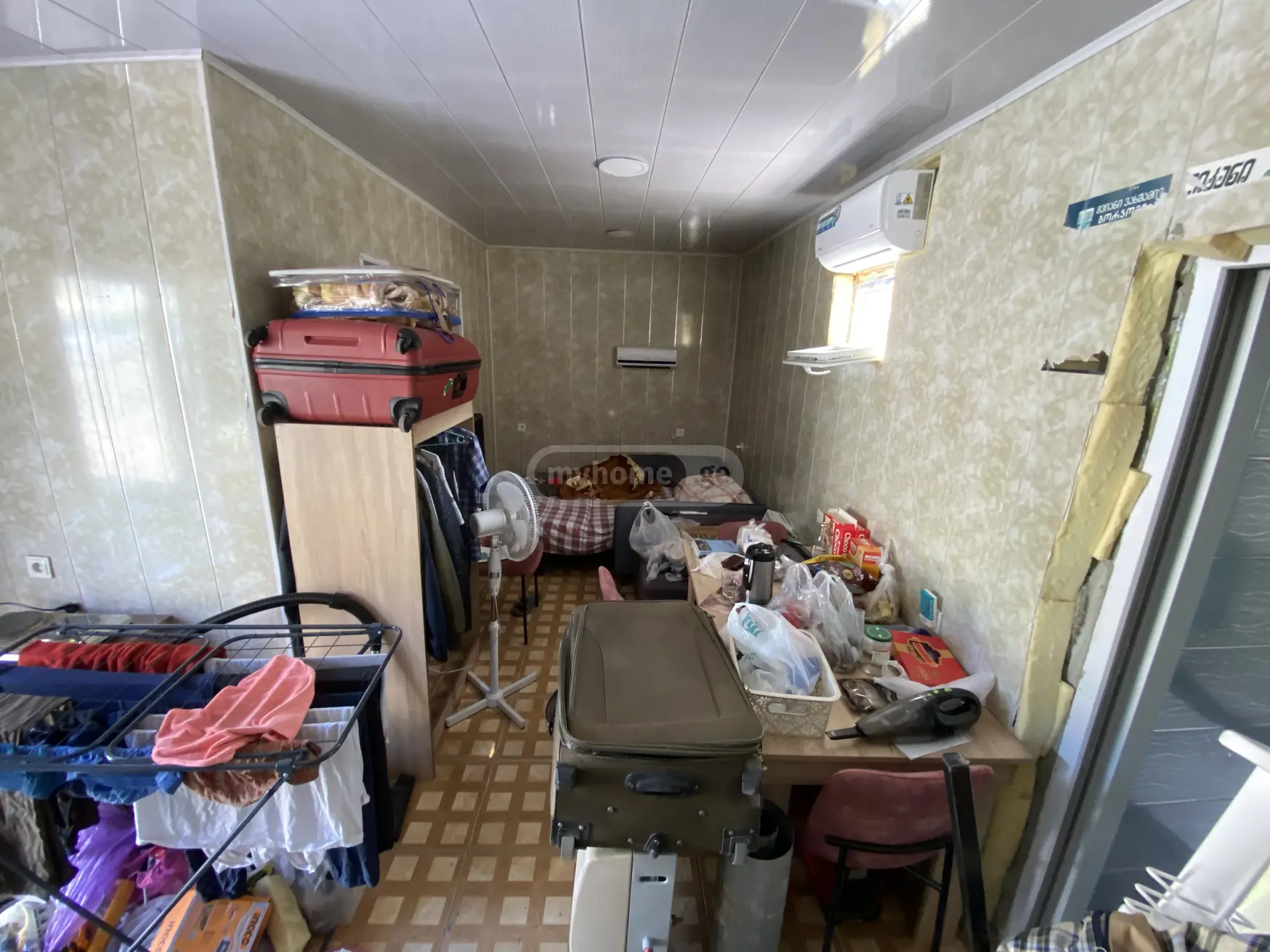 6 Room Hotel For Rent In Sanzona view 7