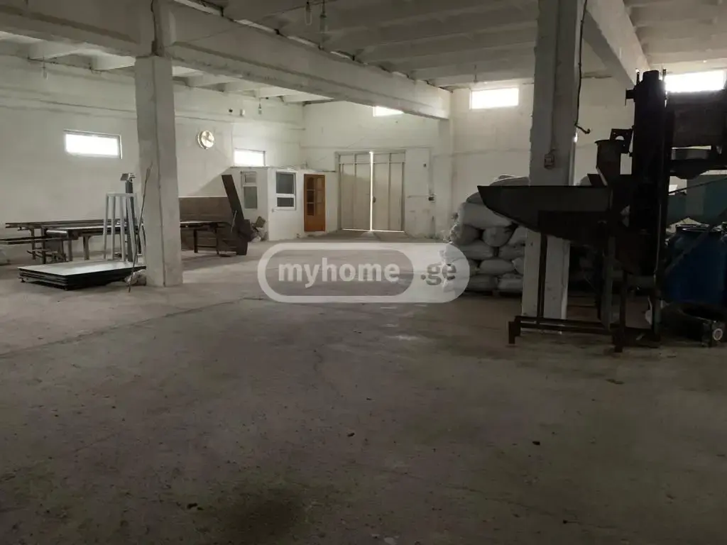 იყიდება Warehousing Commercial Area In Zugdidiში view 5