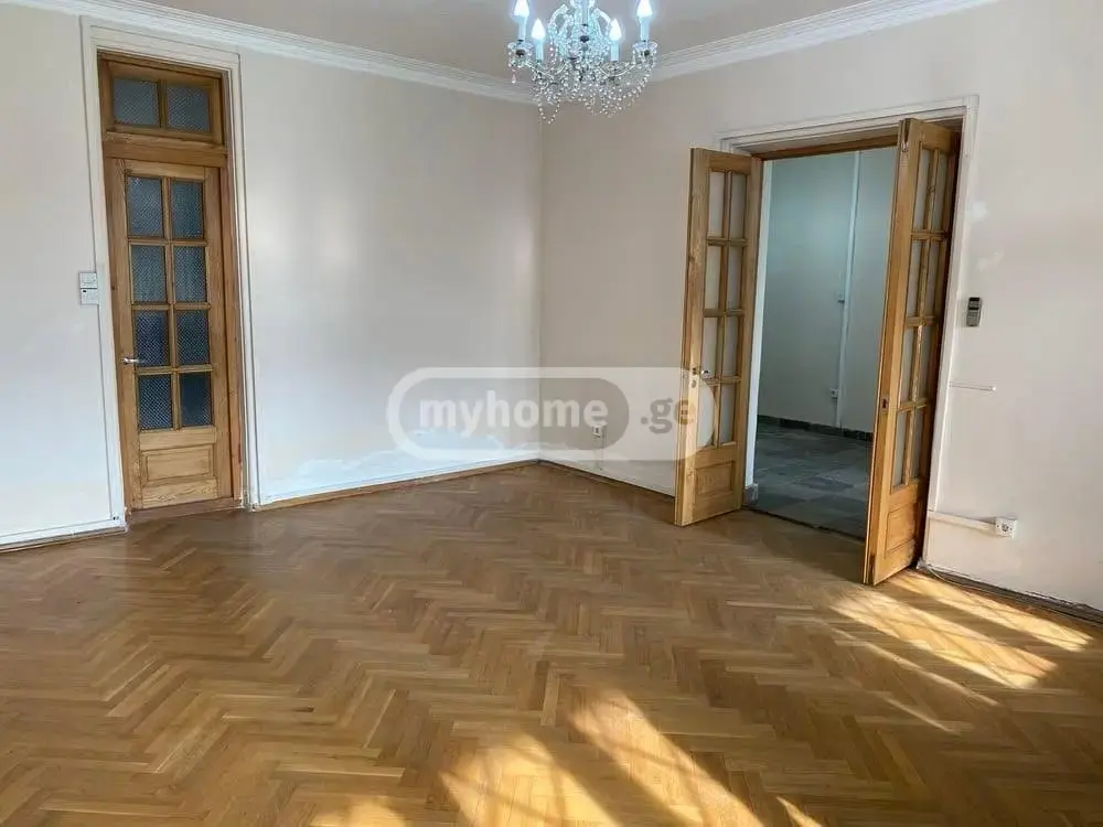 10+ Room Private House For Rent In Saburtalo view 10