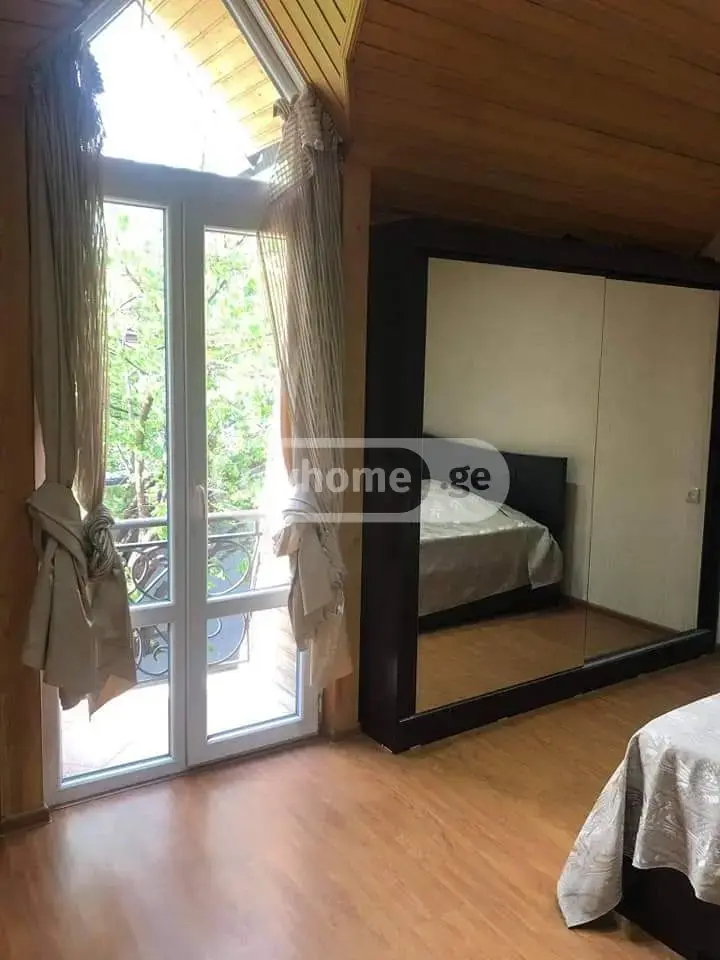 5 Room Private House For Rent In Saburtalo view 10