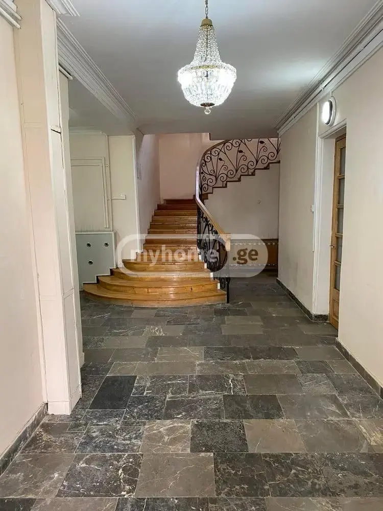 10+ Room Private House For Rent In Saburtalo view 11