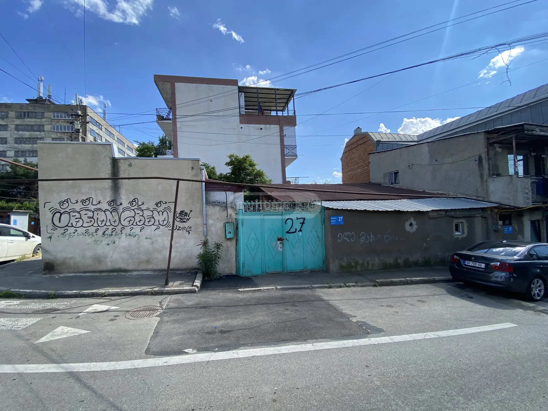 6 Room Hotel For Rent In Sanzona view 9