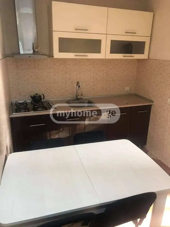 5 Room Private House For Rent In Saburtalo view 9