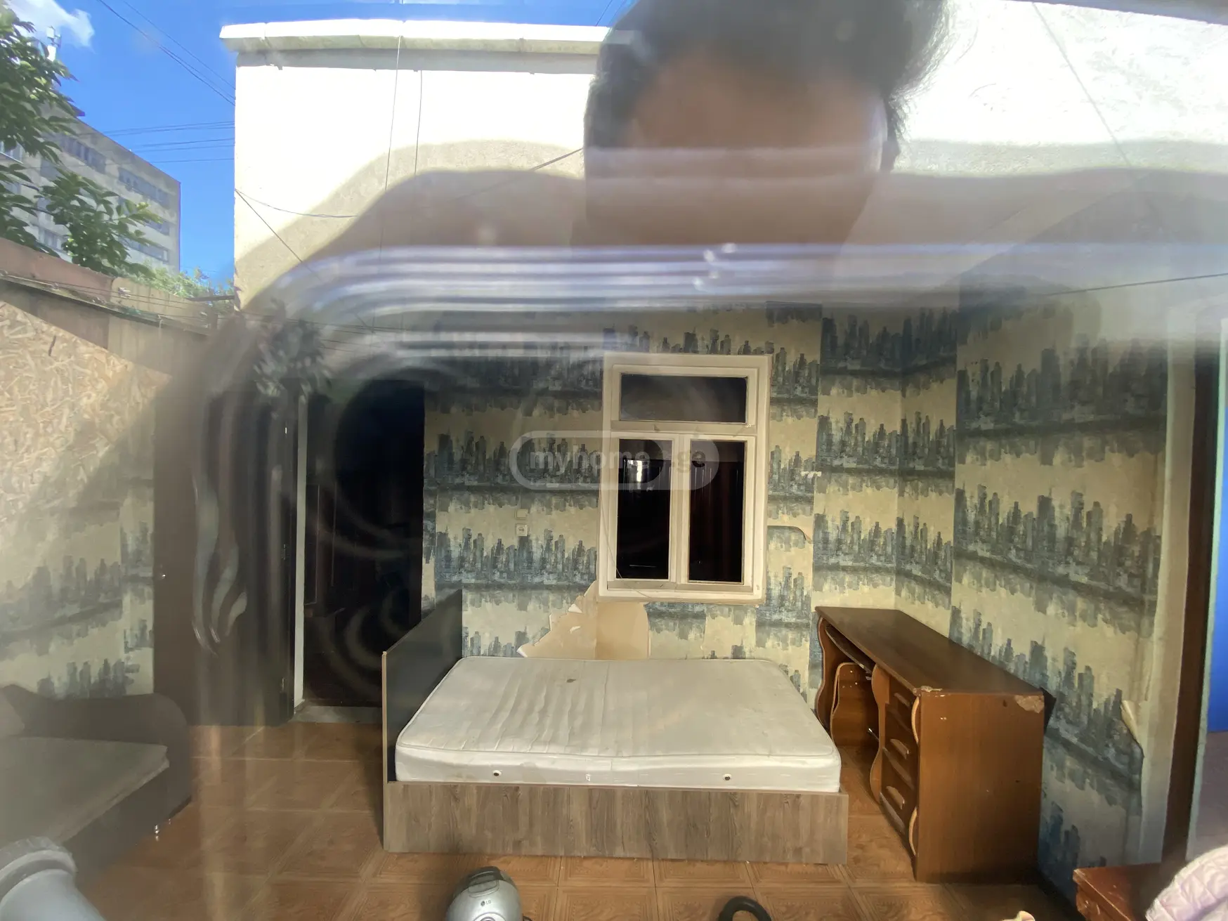 6 Room Hotel For Rent In Sanzona view 5