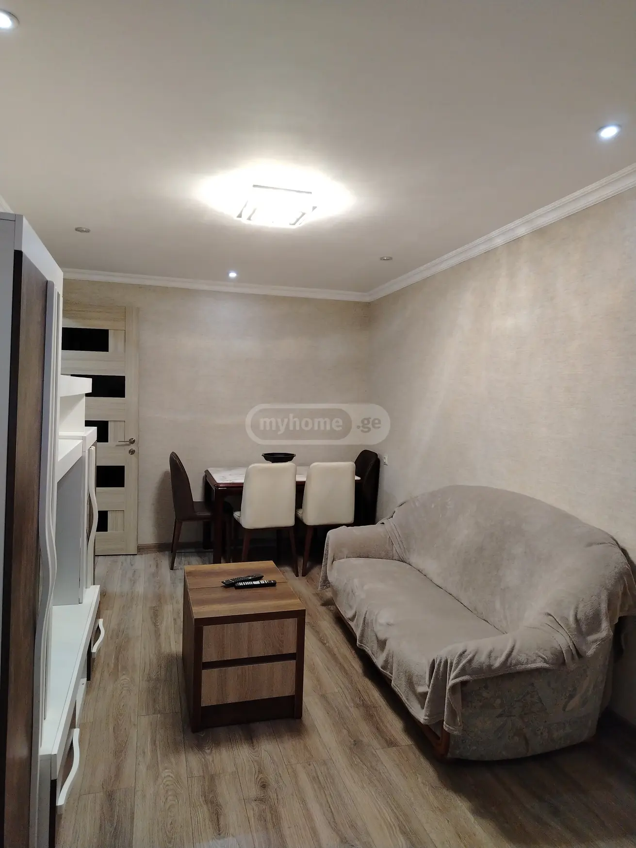 2 Room Apartment Daily Rent Chavchavadze, In Qutaisi view 1