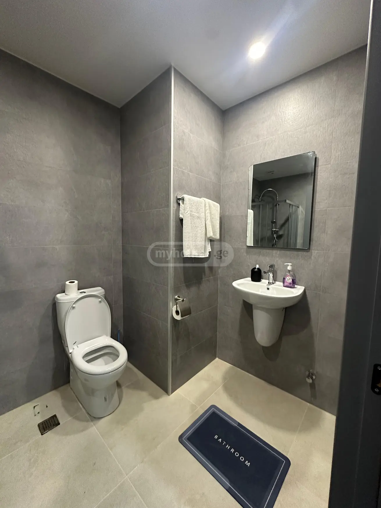 1 Room Hotel Daily Rent Aeroportis Ubani, In Batumi view 9