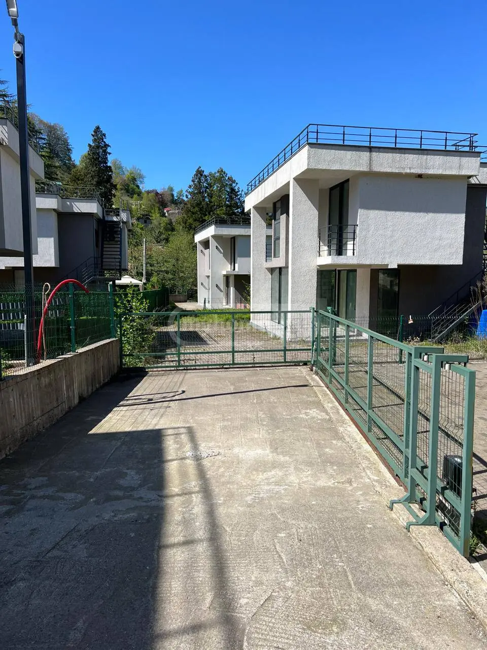 3 Room Private House For Sale view 3
