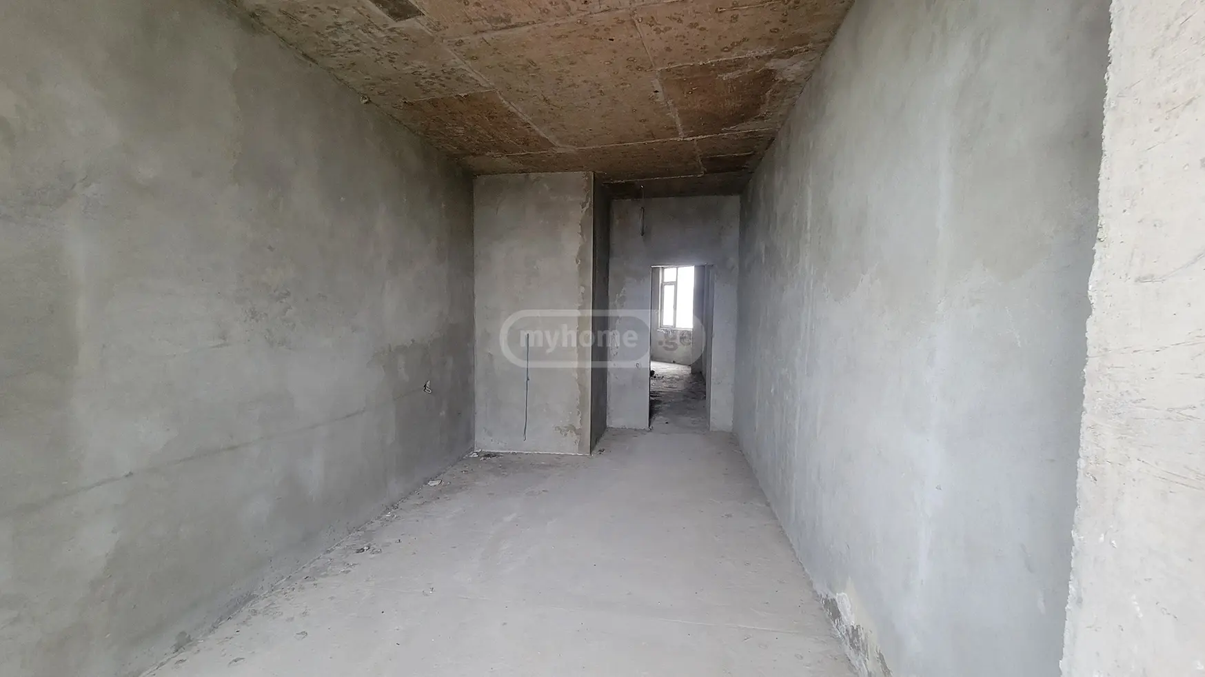 Продажа 4-комната Квартира view 4
