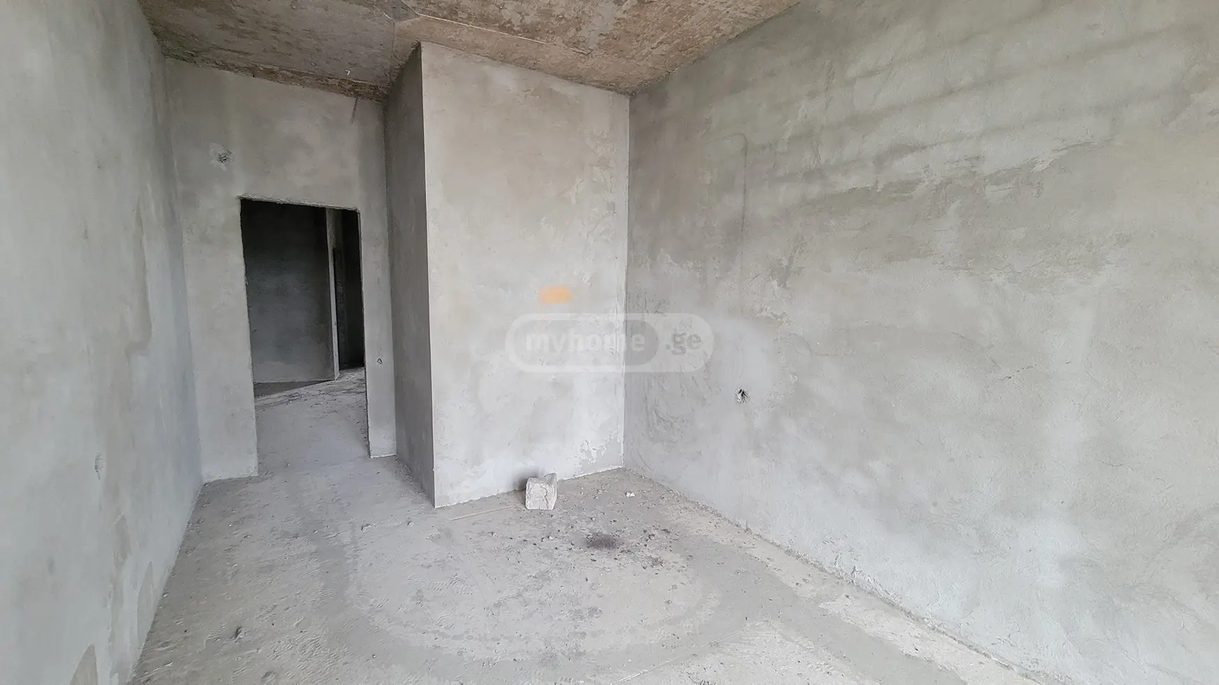Продажа 4-комната Квартира view 5