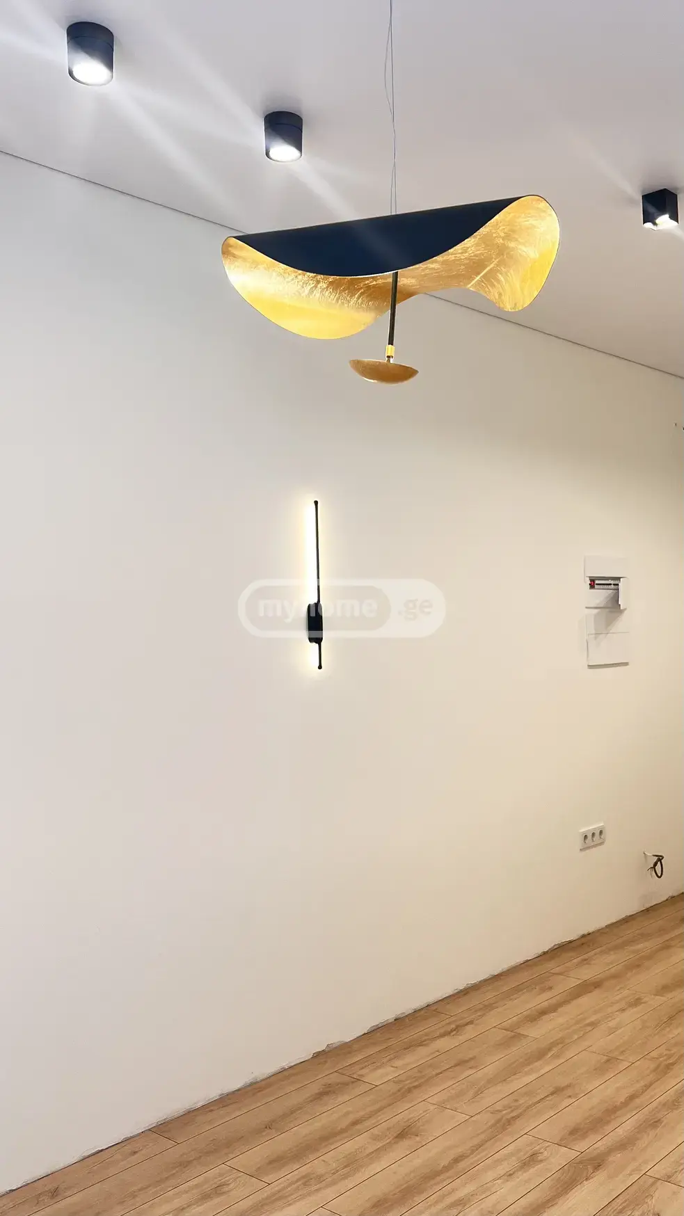 1 Room Apartment For Sale view 4