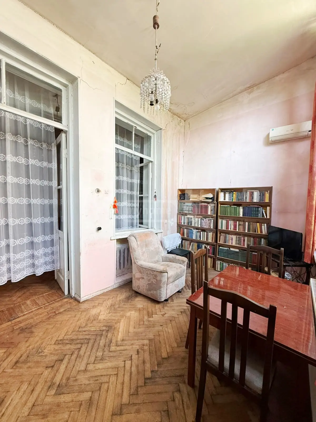 Egnate Ninoshvili St, 27-29: 2-Room, 70.0 M² | Korter.Ge view 29