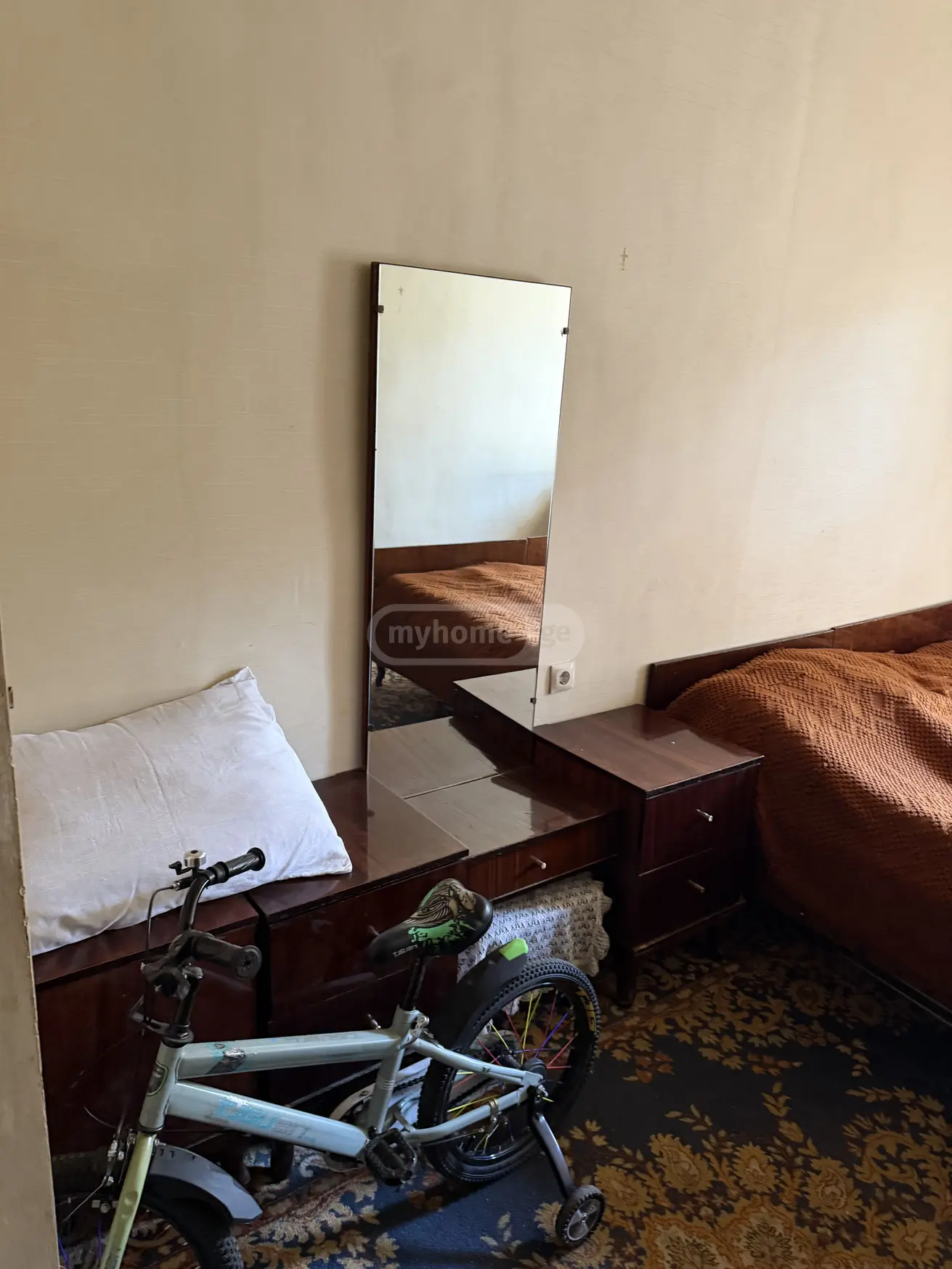 4 Room Apartment For Sale view 3