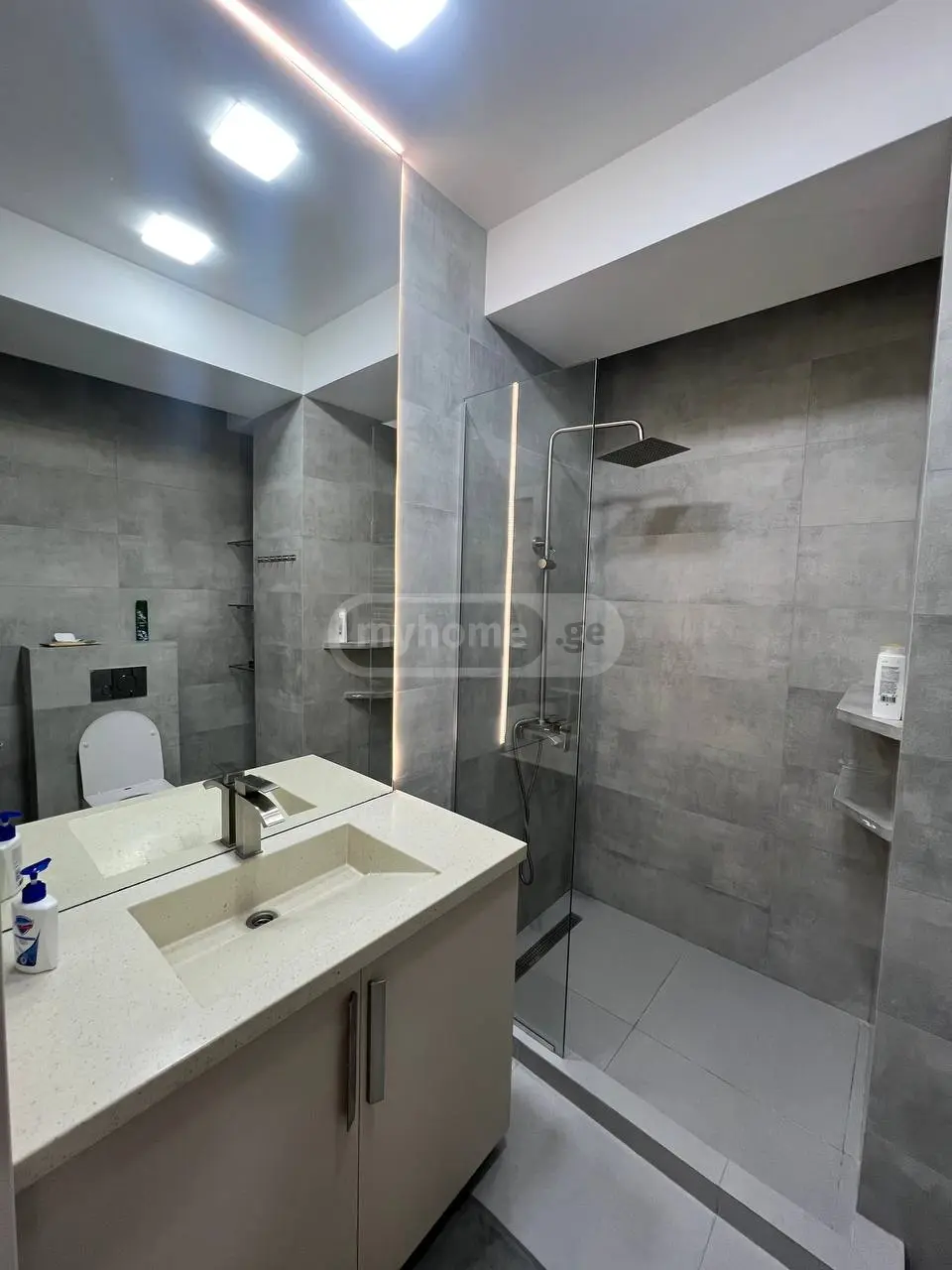 3 Room Apartment For Rent In Ortachala view 4