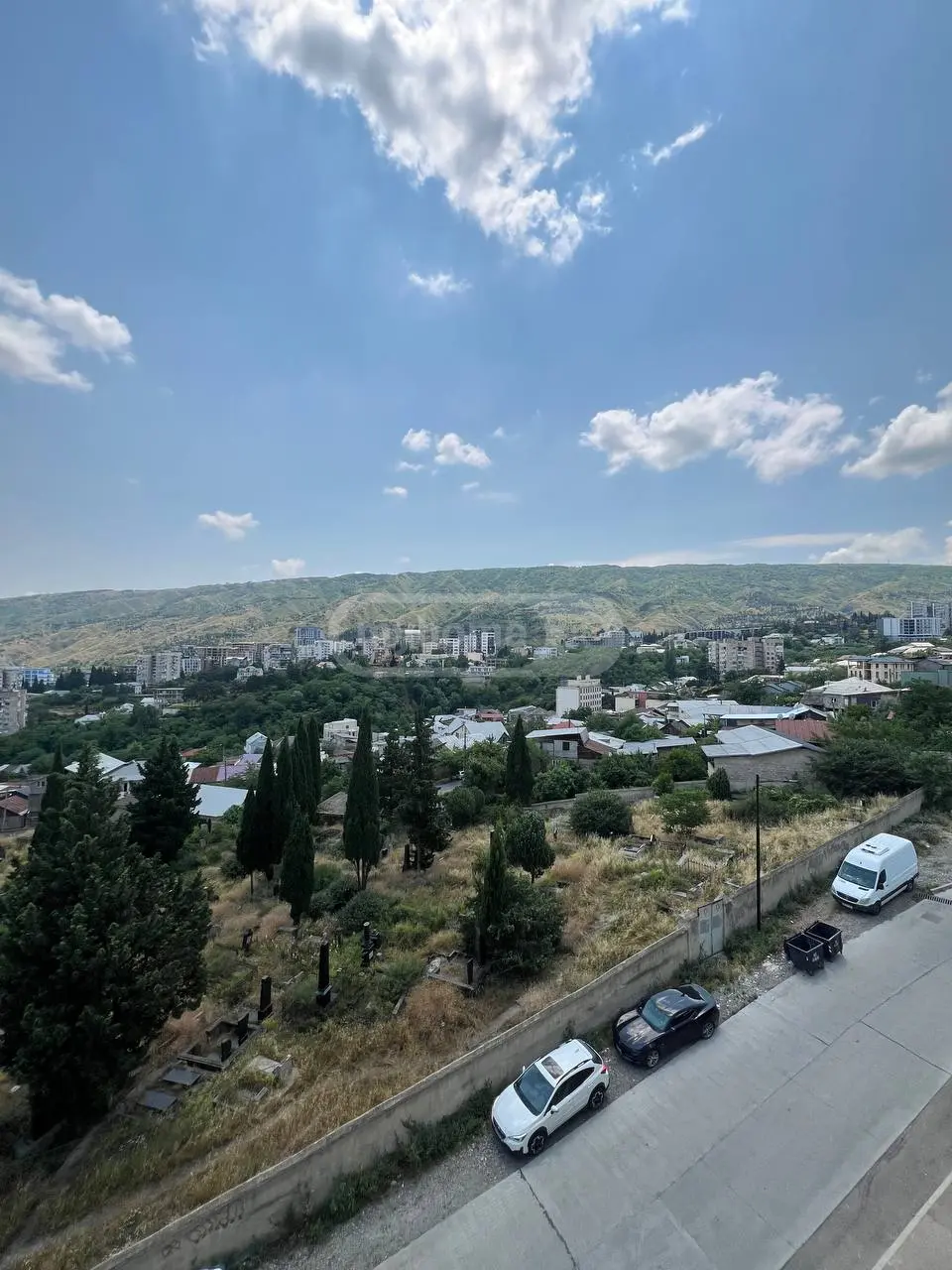 3 Room Apartment For Rent In Ortachala view 1