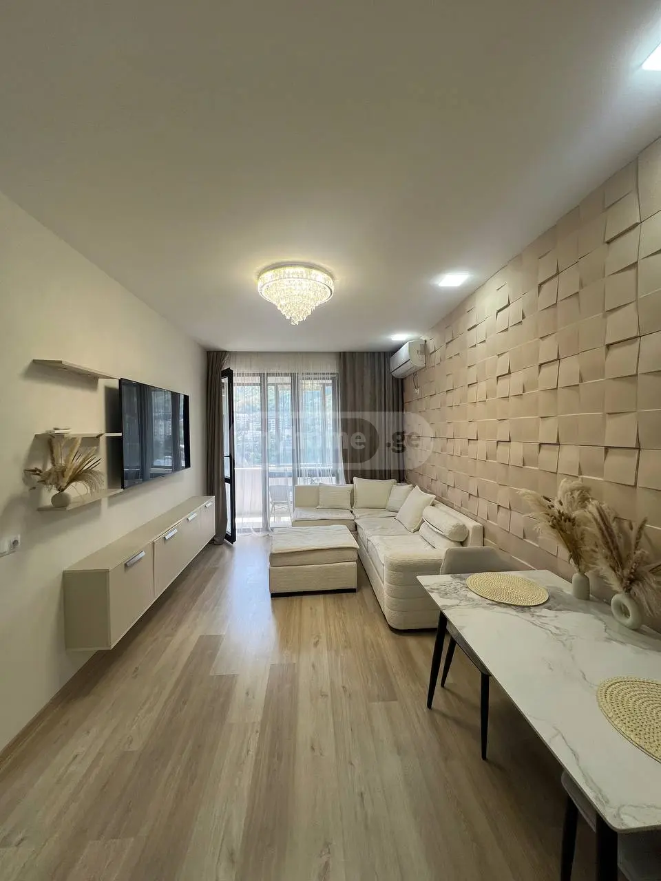 3 Room Apartment For Rent In Ortachala view 3