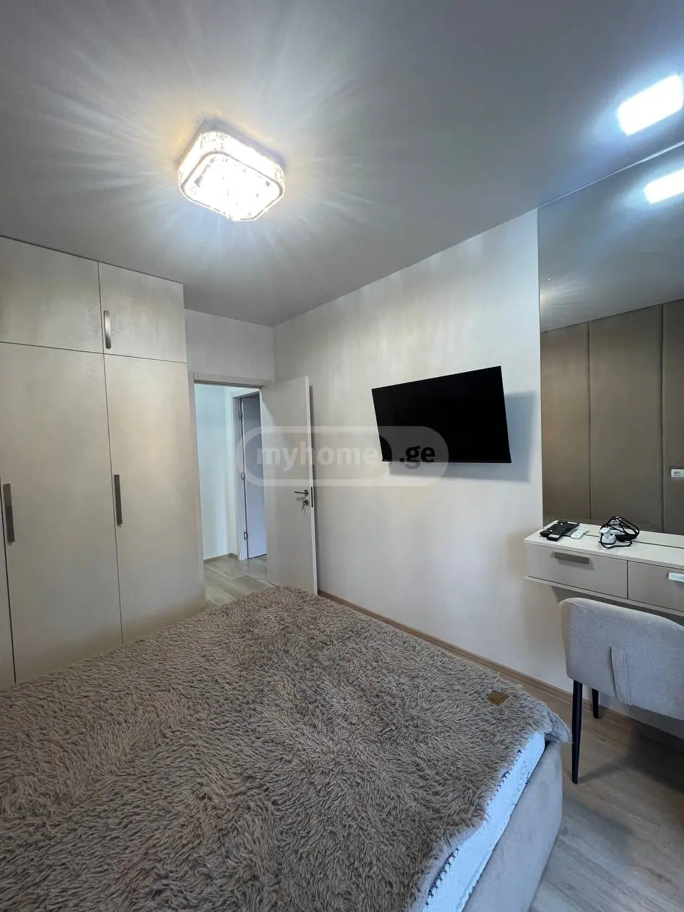 3 Room Apartment For Rent In Ortachala view 12