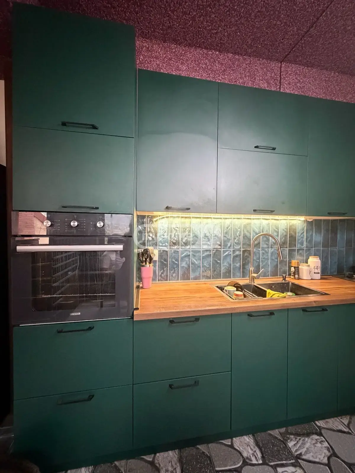 5 Room Private House For Rent In Sololaki view 8