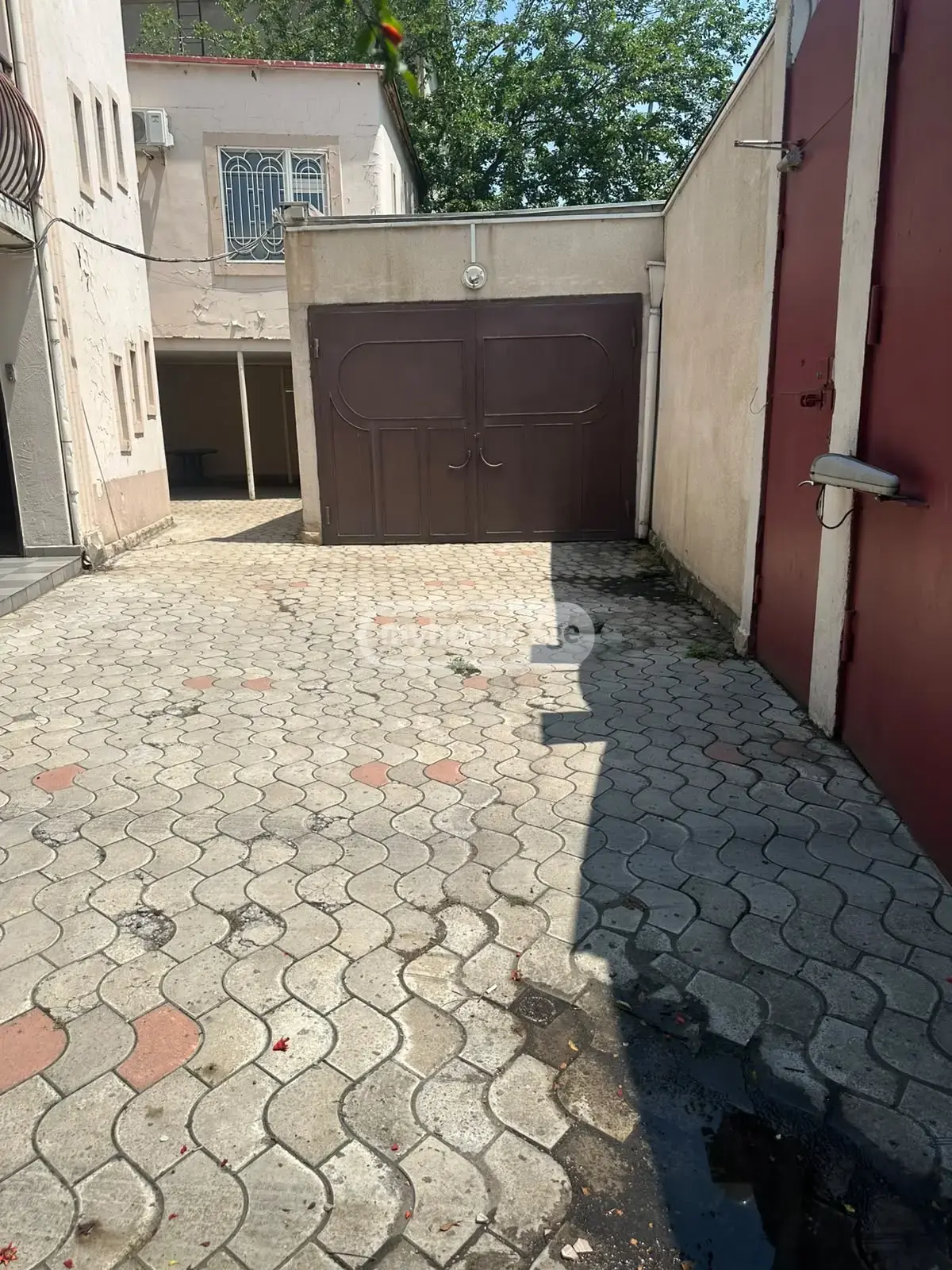 7 Room Private House For Rent In Saburtalo view 8