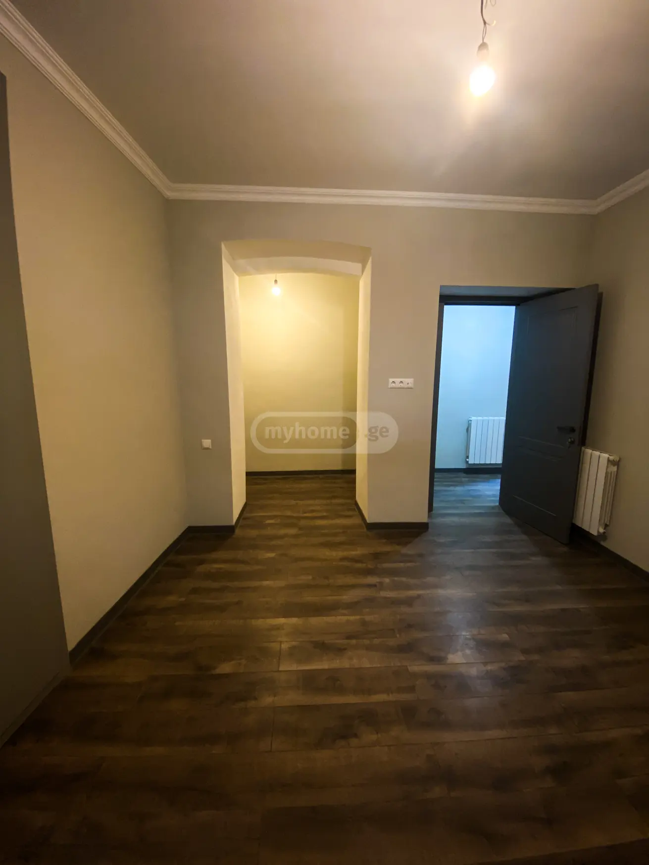 3 Room Apartment For Rent In Vera view 7
