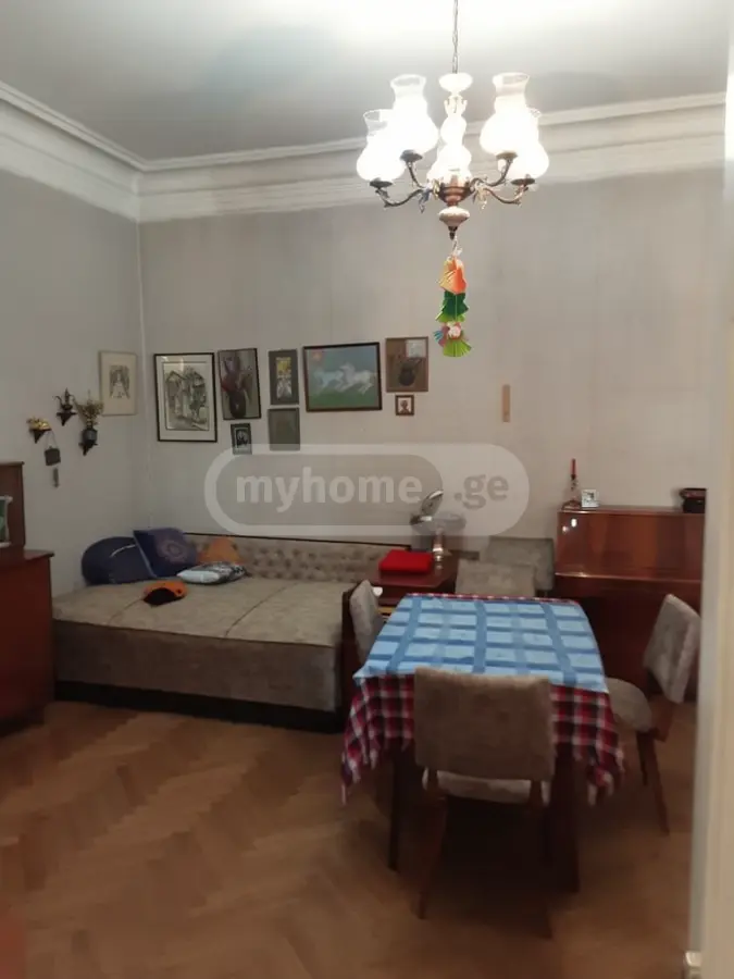 3 Room Apartment For Sale view 1