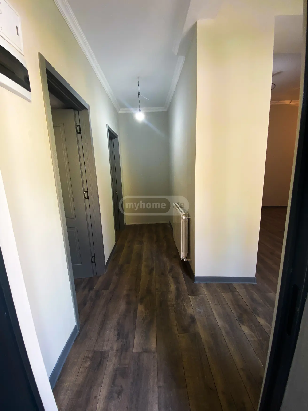 3 Room Apartment For Rent In Vera view 2